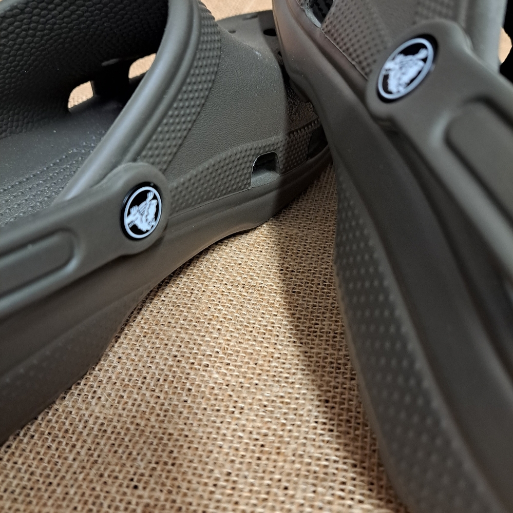 Shoes - Crocs